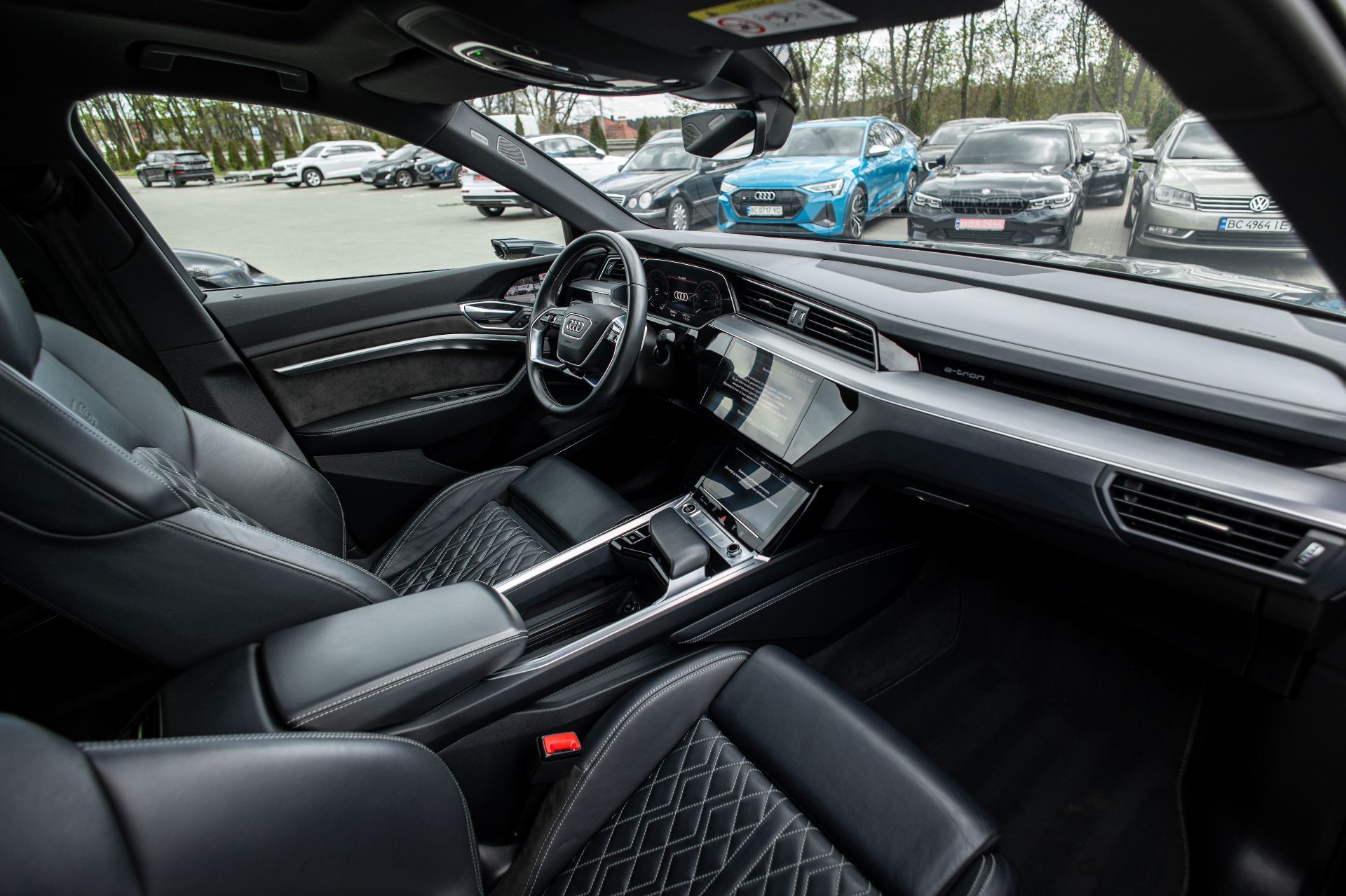 AUDI E-TRON SPORTBACK thumbnail 9
