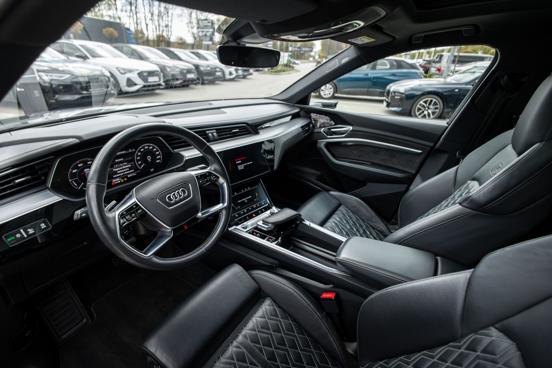 AUDI E-TRON SPORTBACK thumbnail 7
