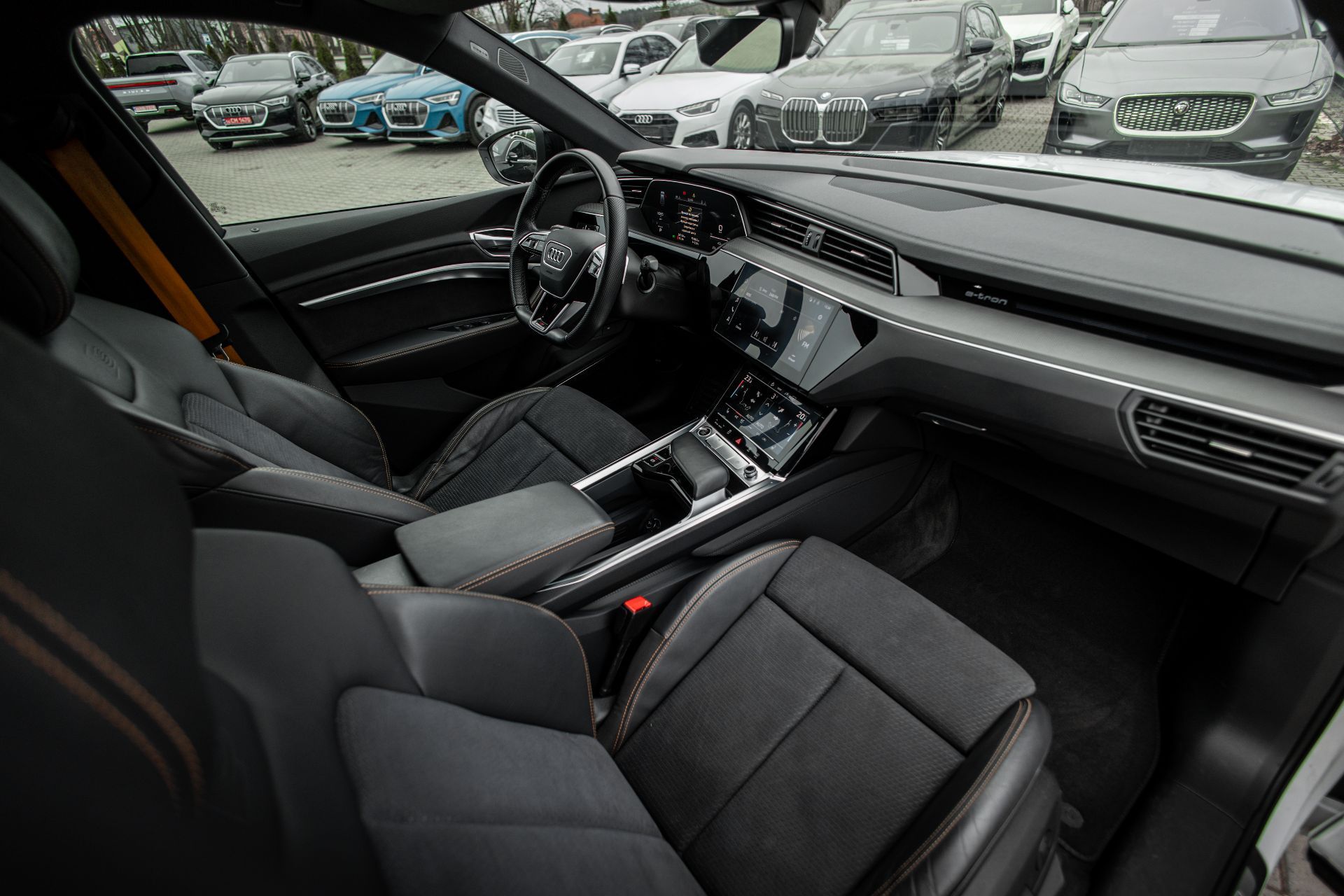 AUDI E-TRON SPORTBACK thumbnail 9