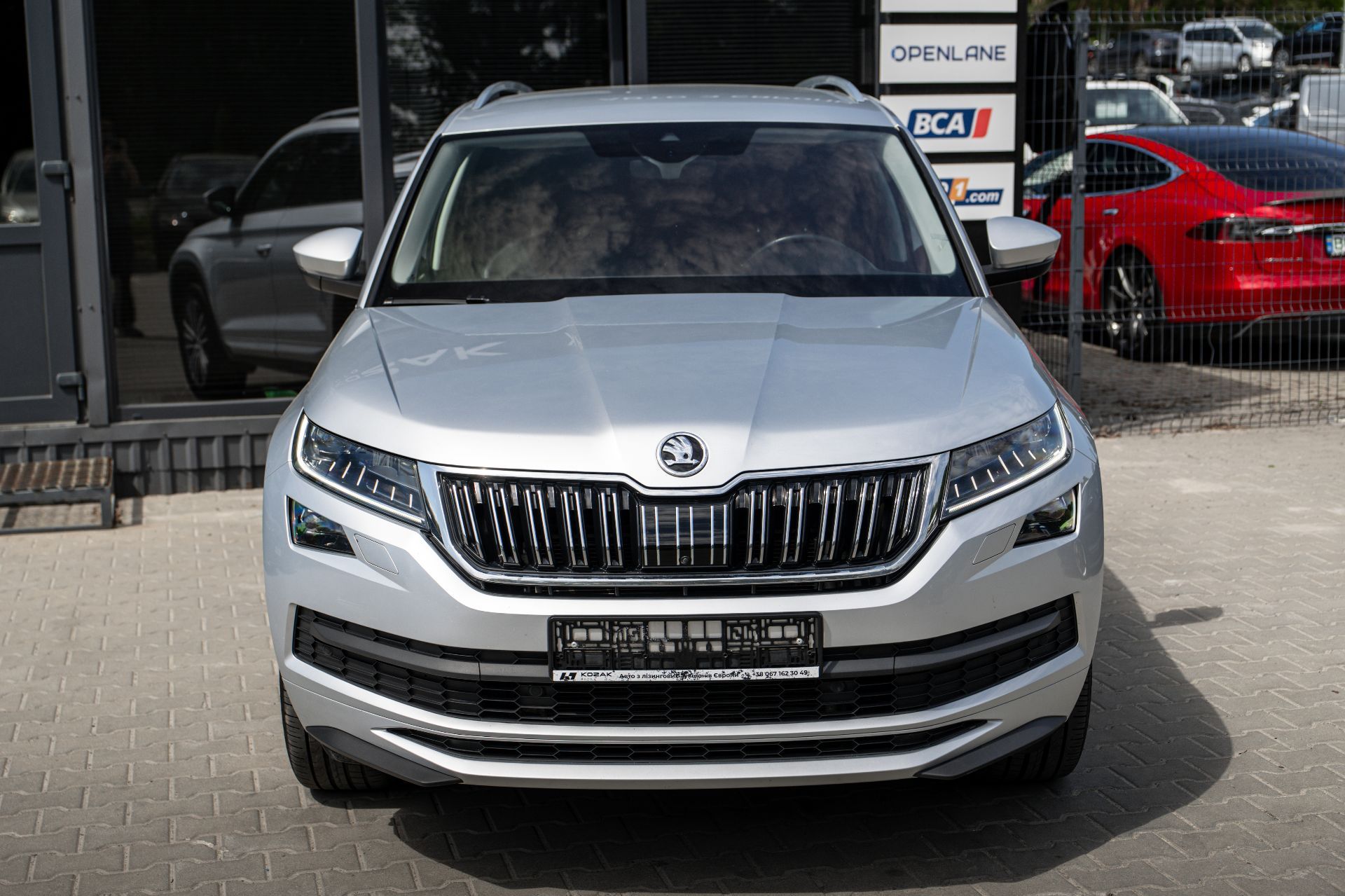 SKODA KODIAQ thumbnail 2
