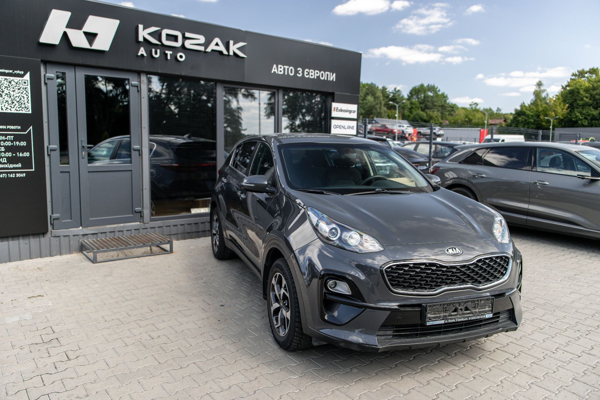 KIA SPORTAGE thumbnail 3