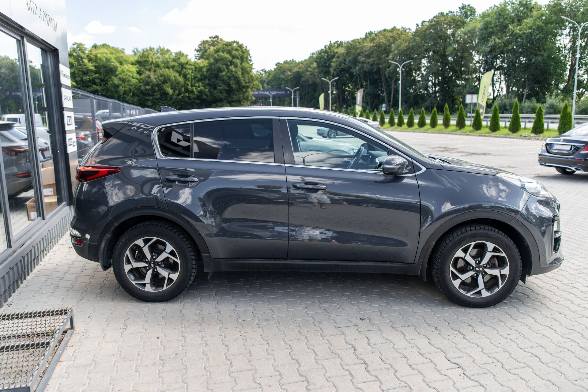 KIA SPORTAGE thumbnail 16
