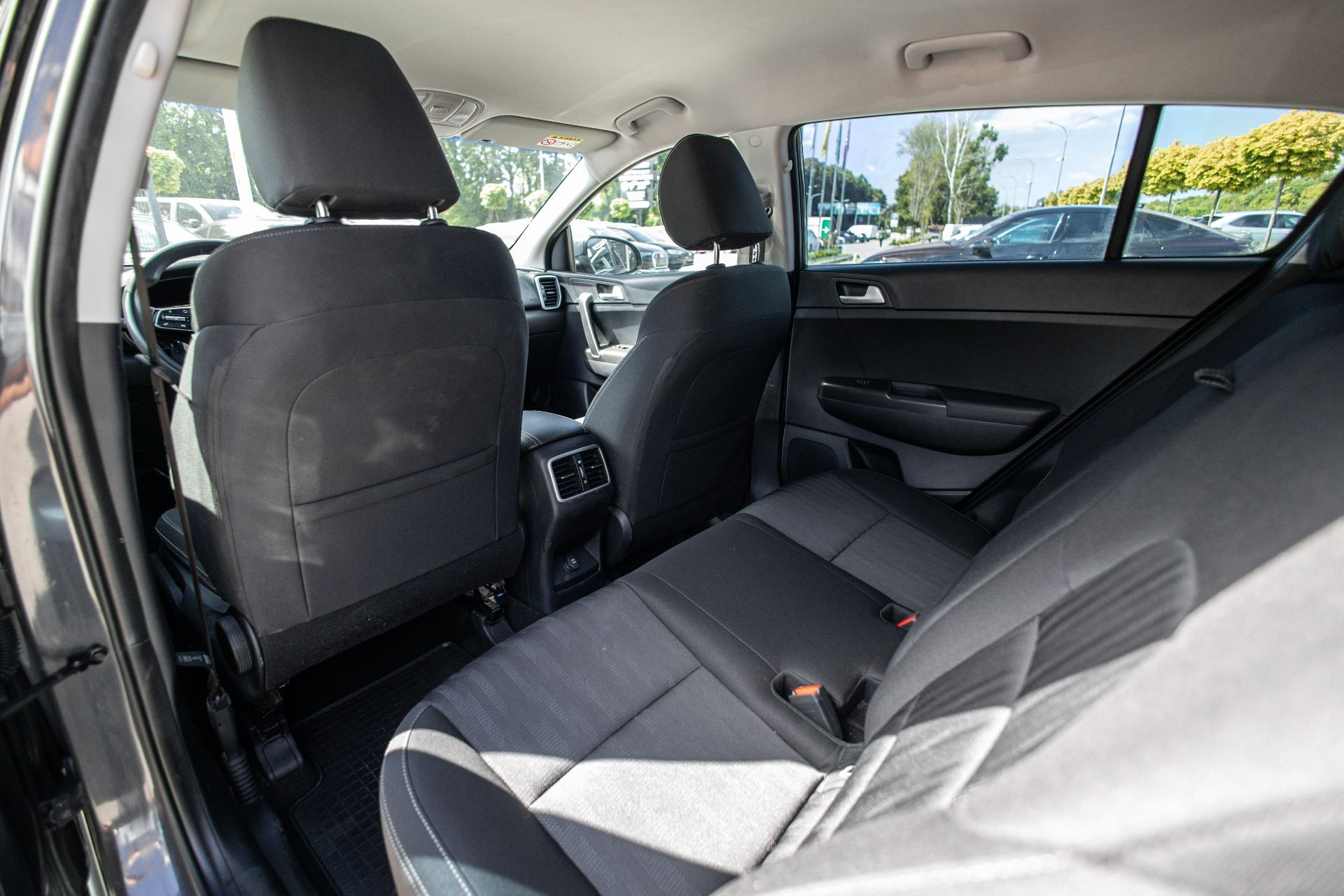 KIA SPORTAGE thumbnail 6