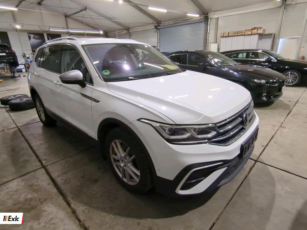 VOLKSWAGEN TIGUAN ALLSPACE thumbnail 2