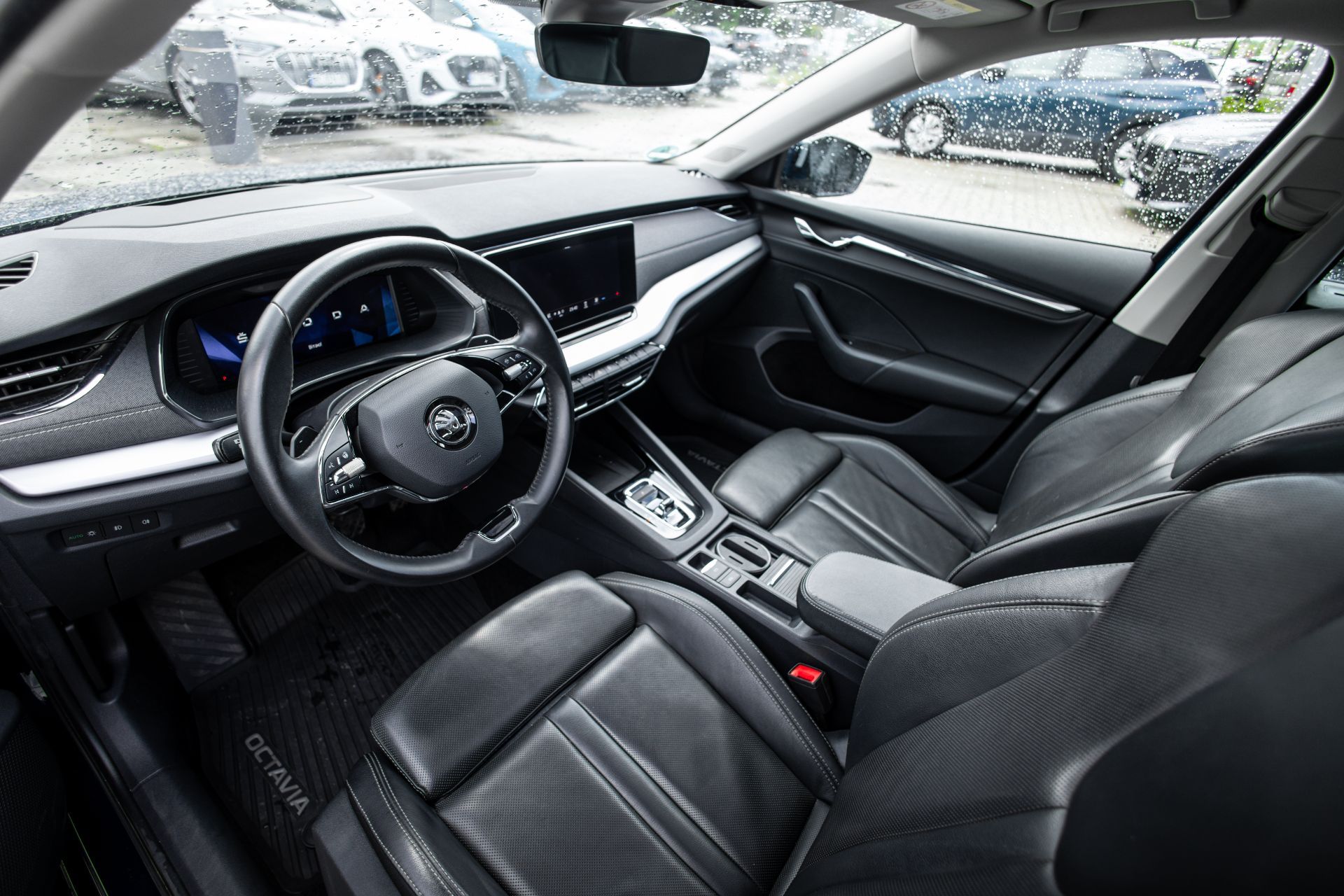 SKODA OCTAVIA A8 thumbnail 2