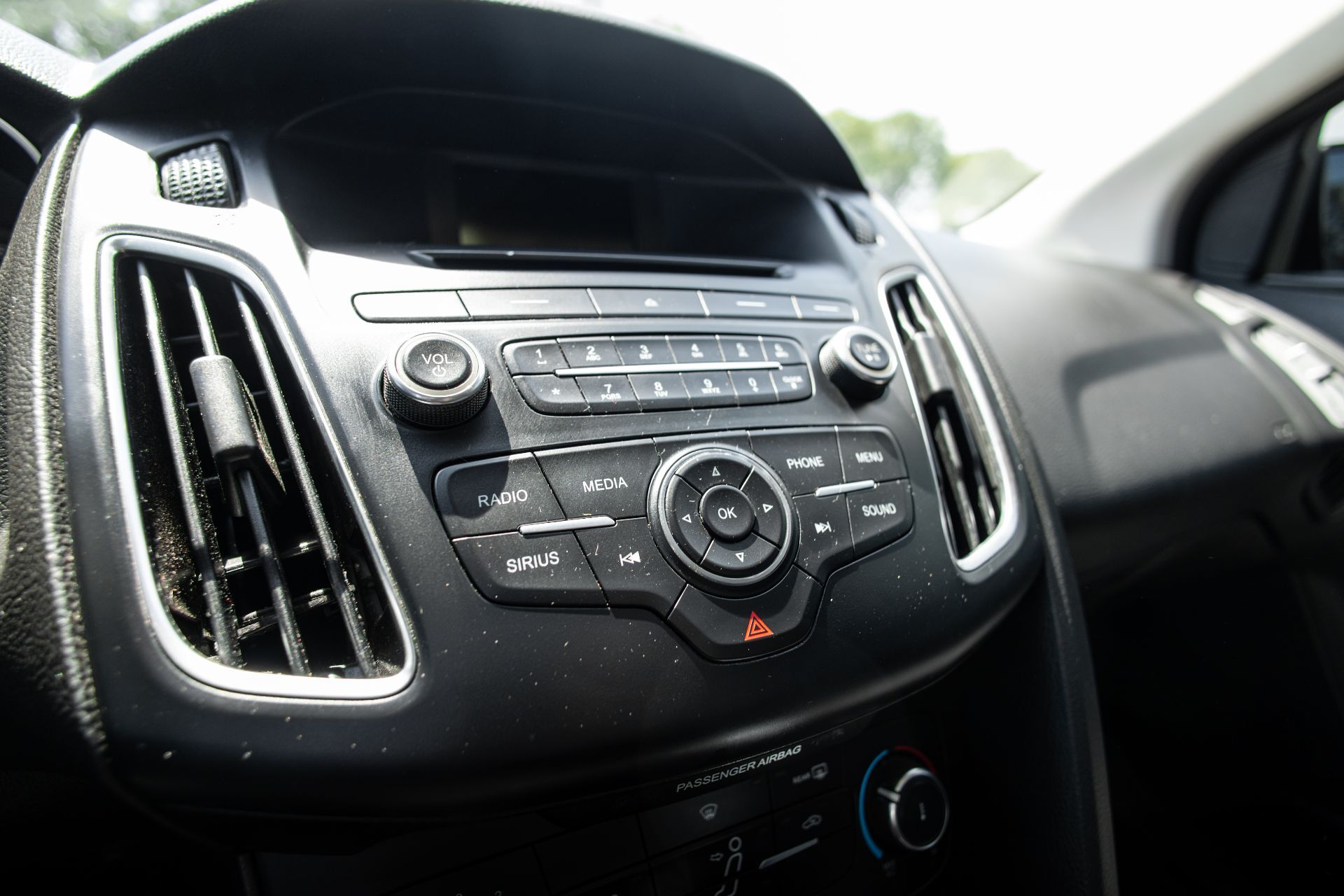 FORD FOCUS thumbnail 14