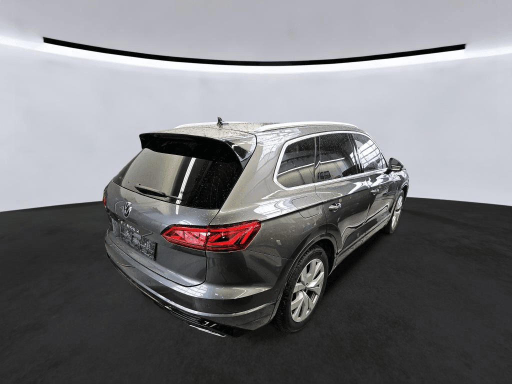 VOLKSWAGEN TOUAREG  thumbnail 2