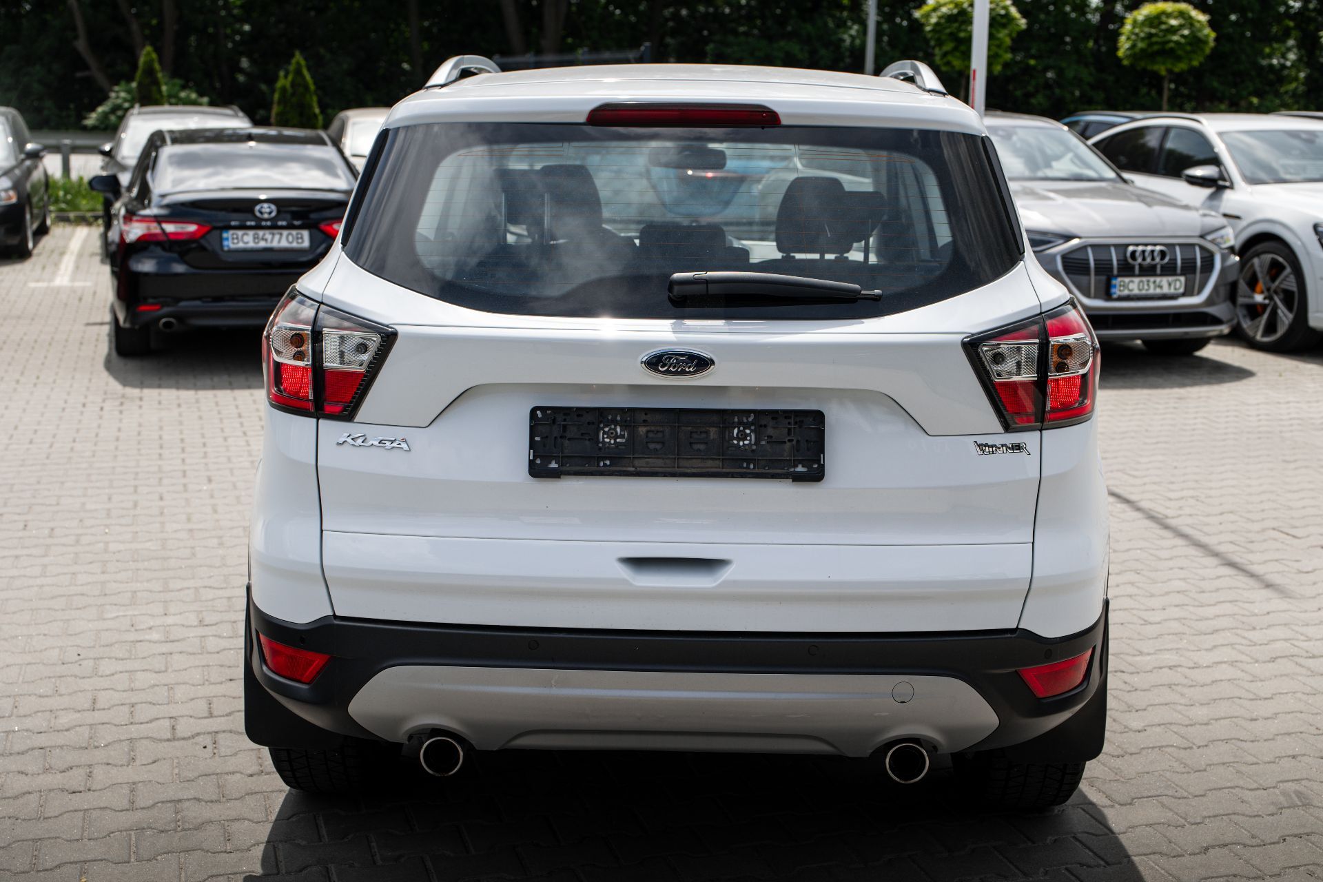 FORD KUGA thumbnail 6