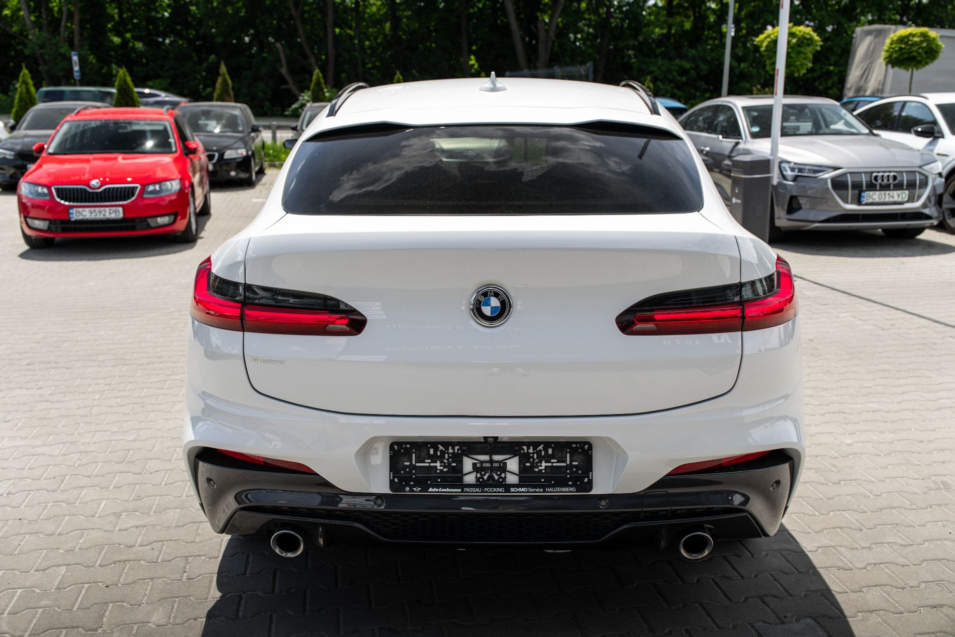 BMW X4 XDrive thumbnail 5