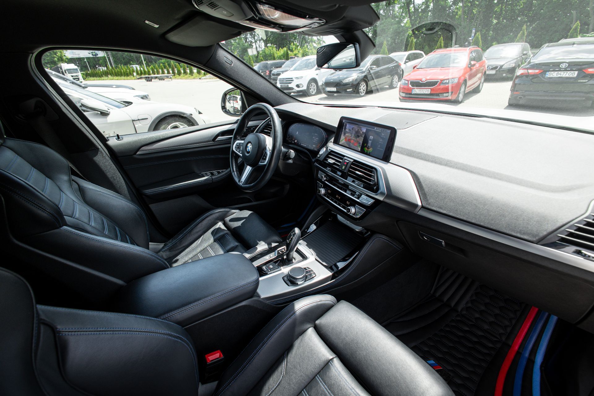 BMW X4 XDrive thumbnail 7