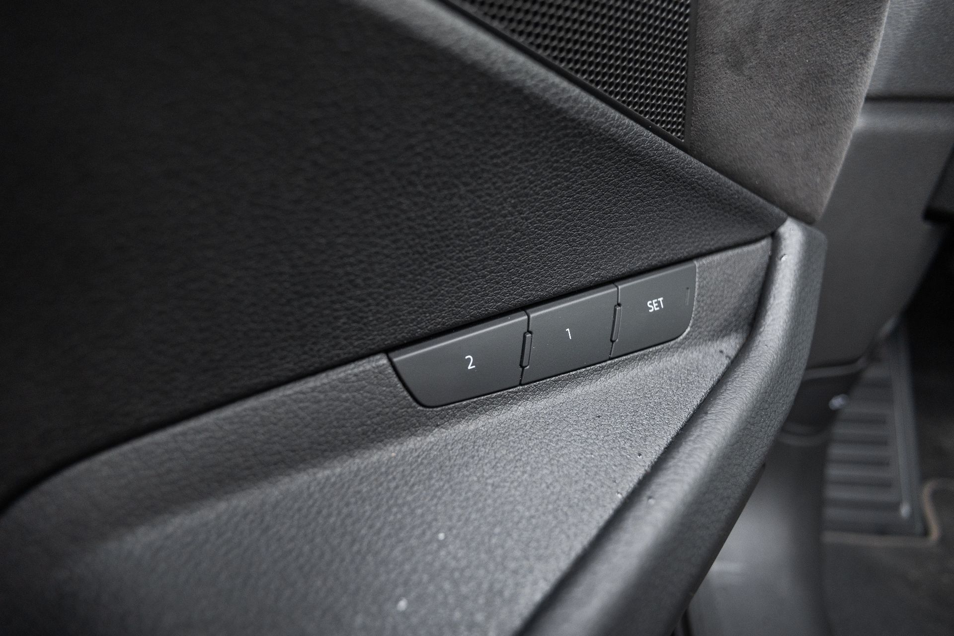 AUDI E-TRON SPORTBACK thumbnail 16