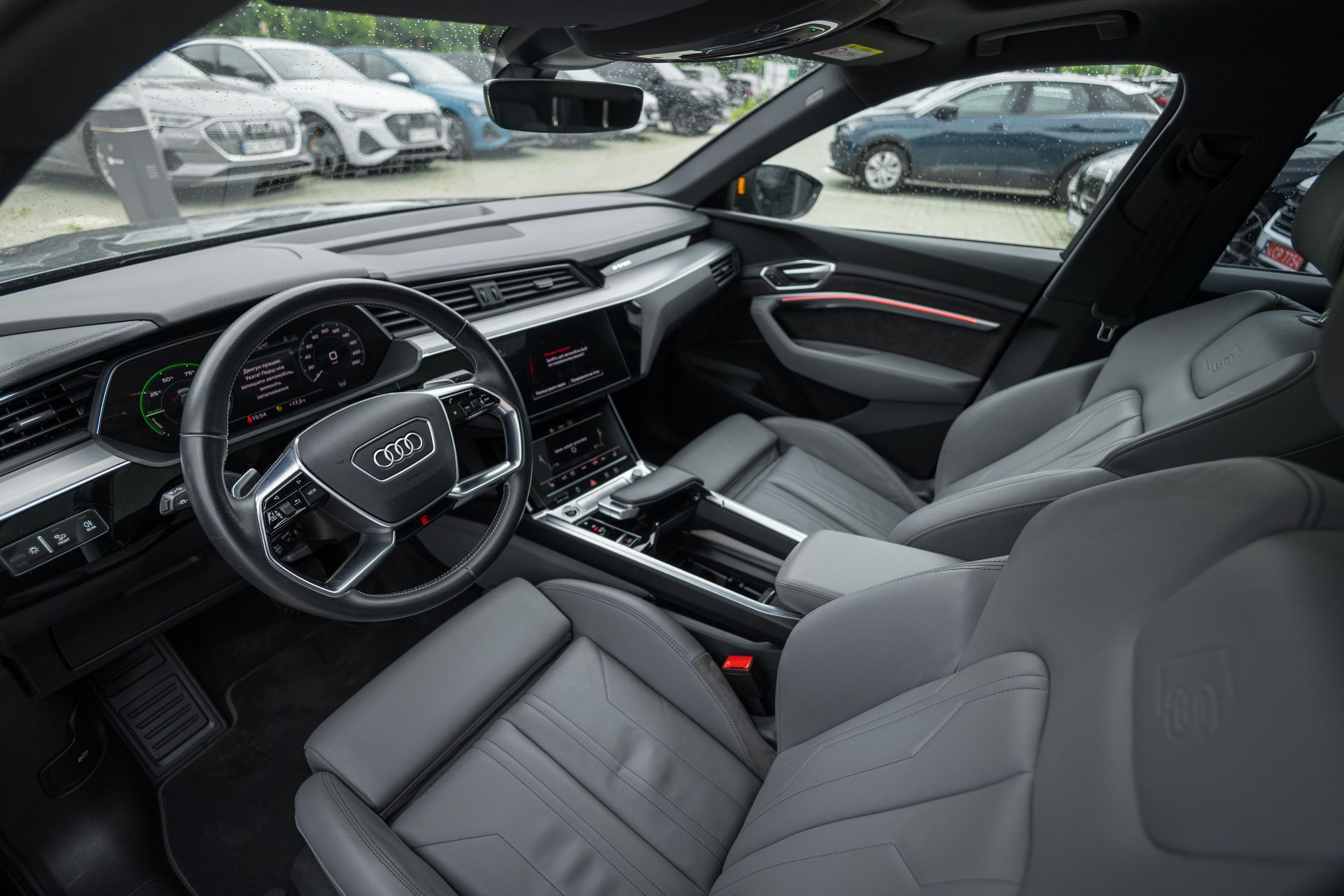 AUDI E-TRON SPORTBACK thumbnail 7