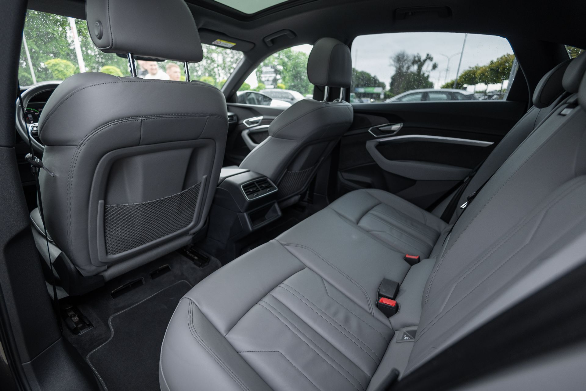 AUDI E-TRON SPORTBACK thumbnail 13
