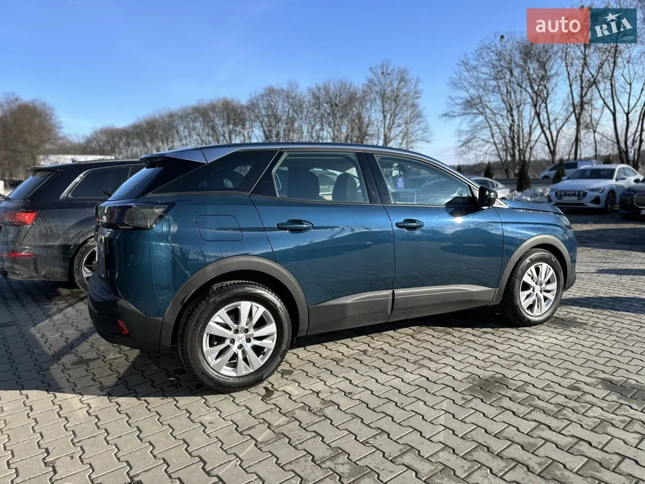 PEUGEOT 3008 thumbnail 4