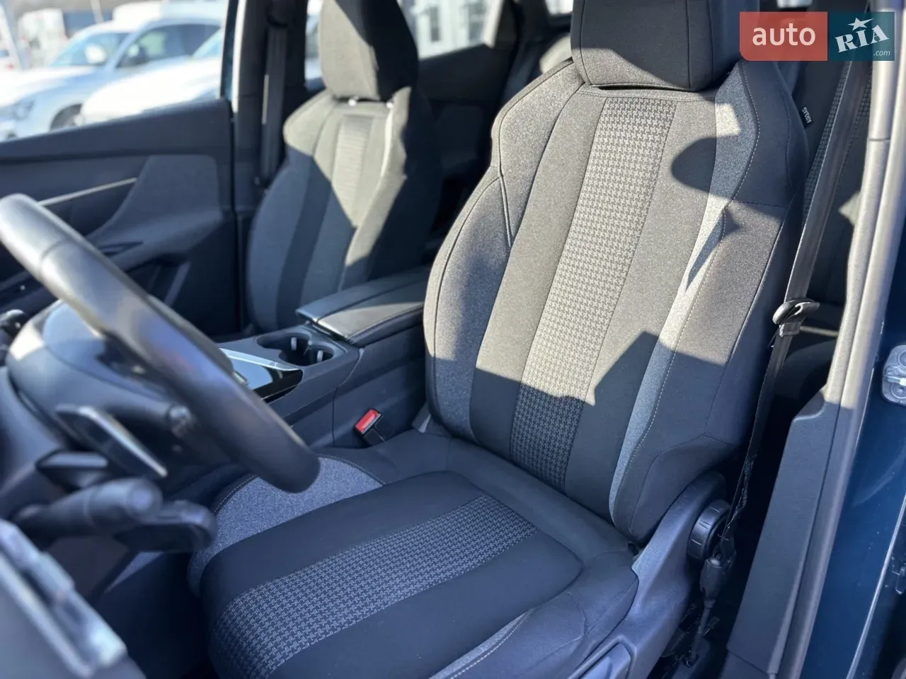 PEUGEOT 3008 thumbnail 12