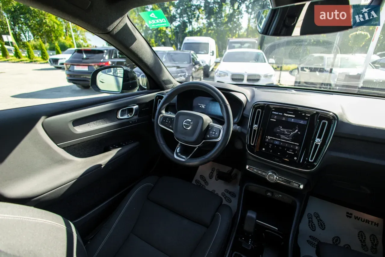 VOLVO C40 thumbnail 11