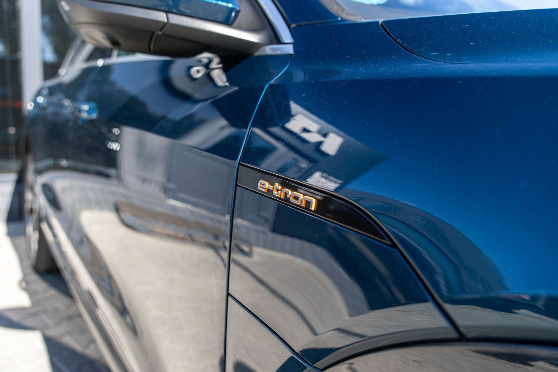 AUDI E-TRON  thumbnail 9