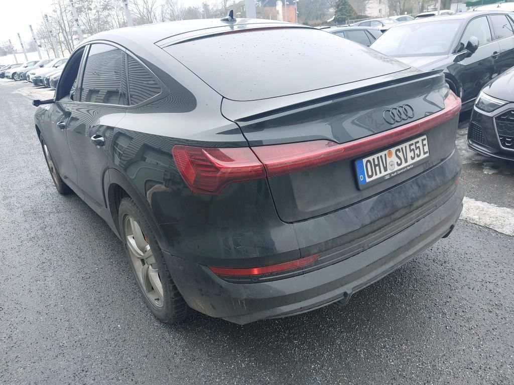 AUDI E-TRON thumbnail 2