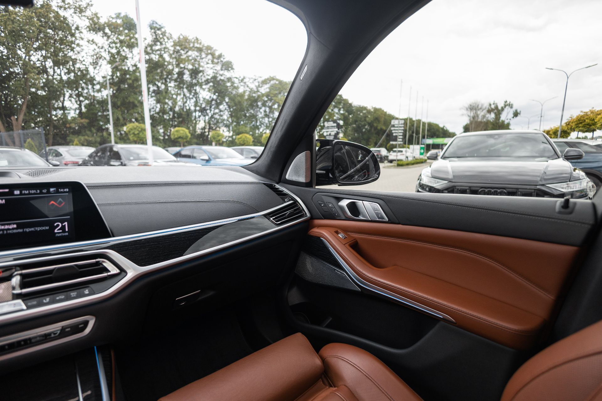 BMW X7 thumbnail 22