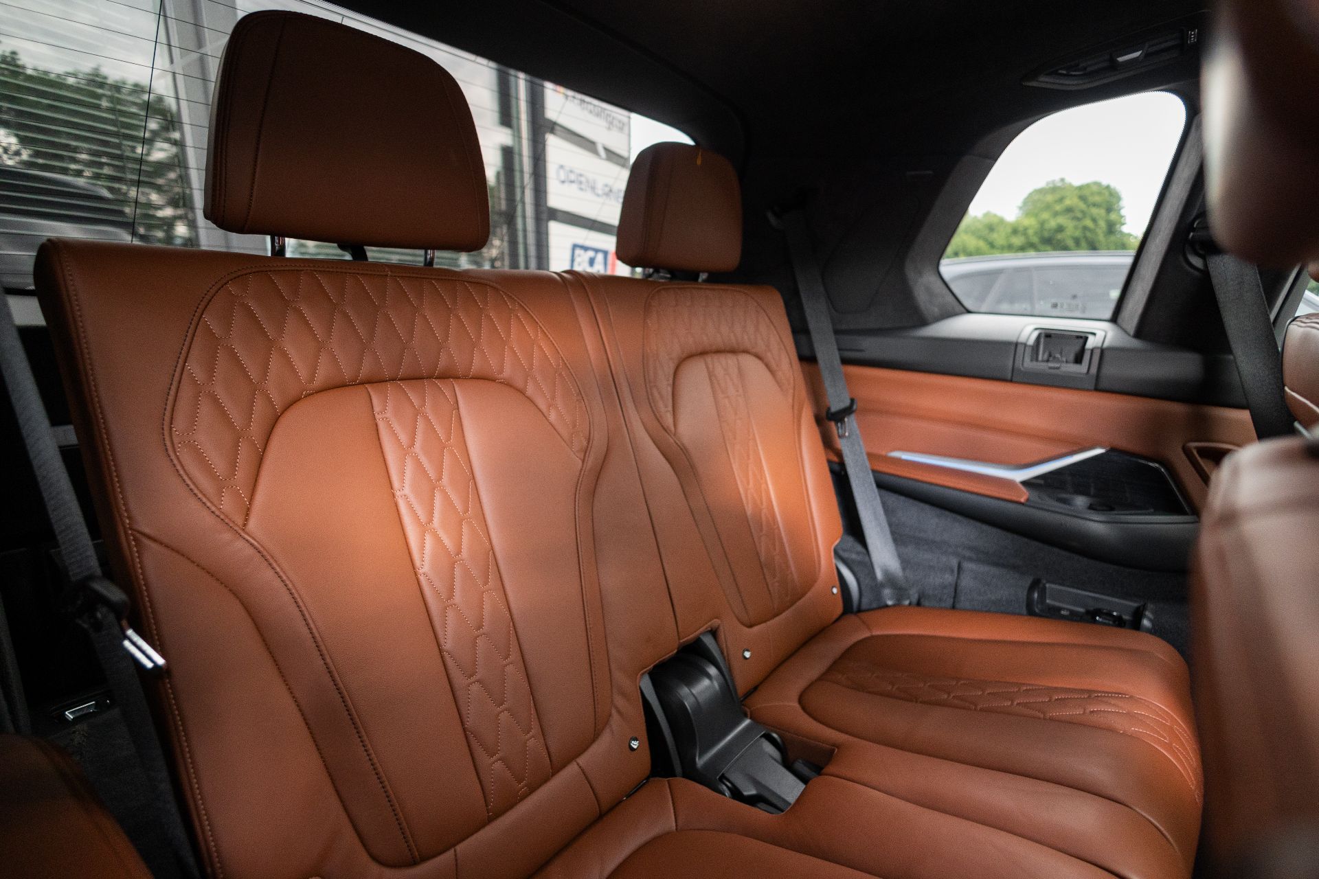 BMW X7 thumbnail 16