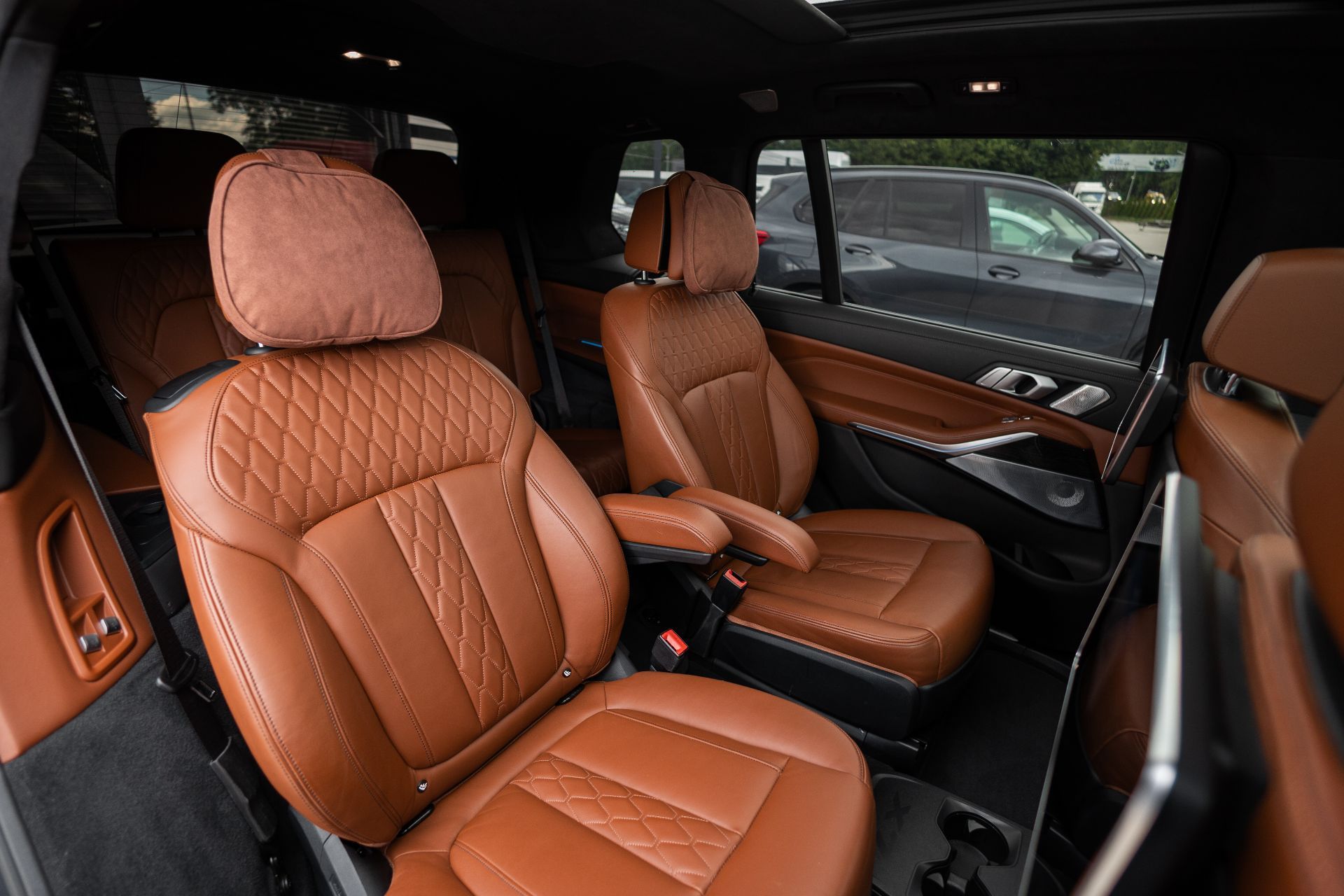 BMW X7 thumbnail 17