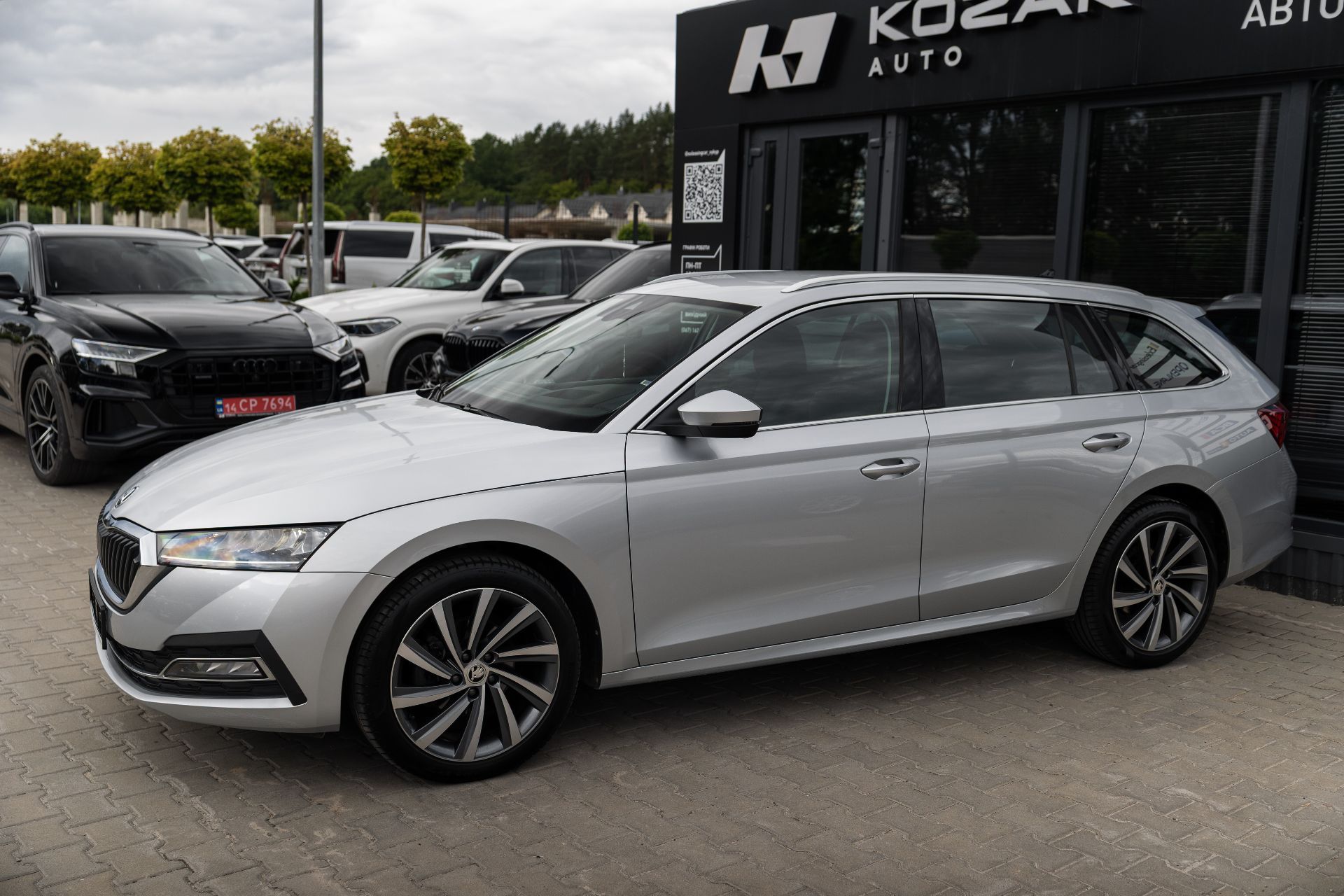 SKODA OCTAVIA thumbnail 4