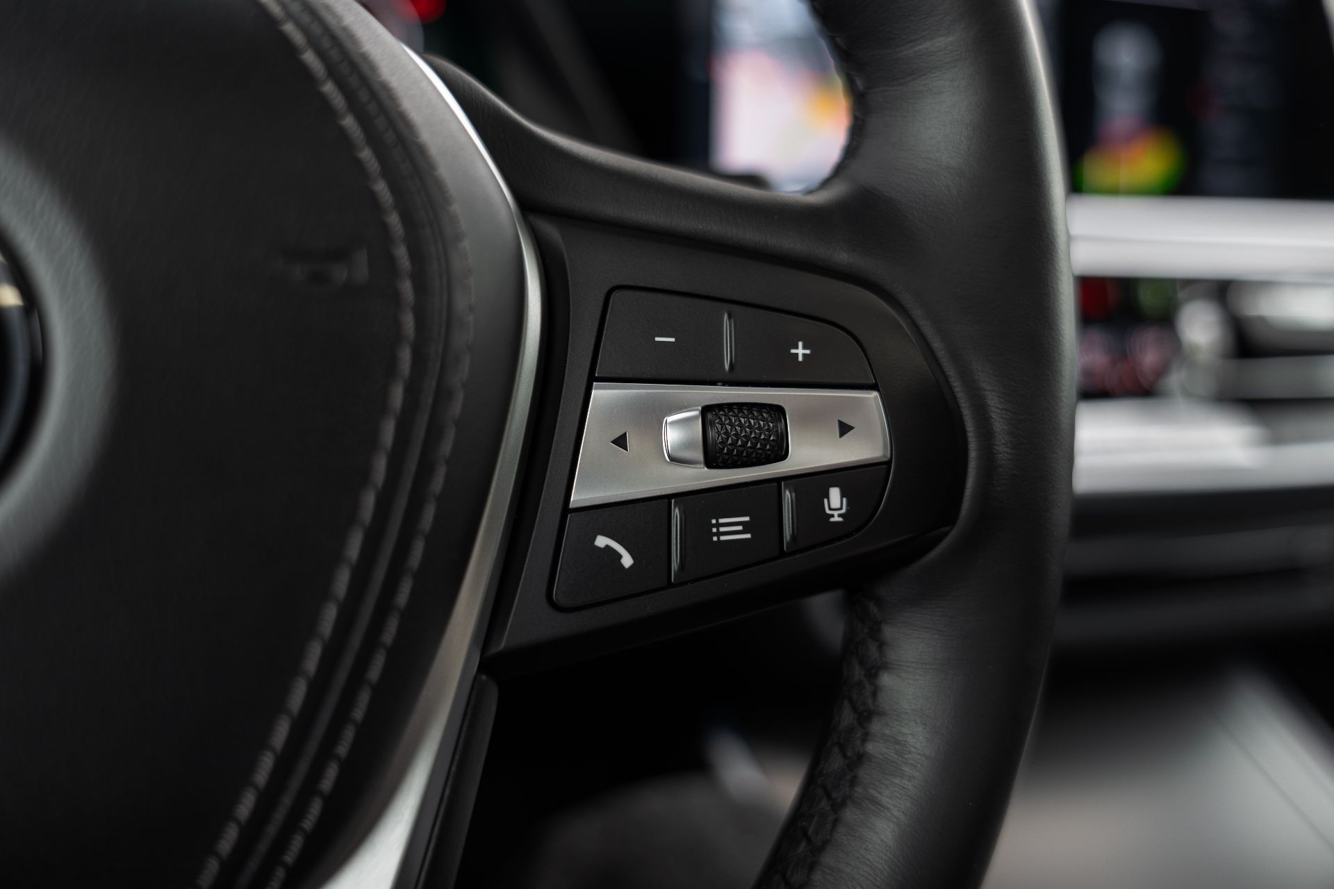 BMW X5 30d thumbnail 16