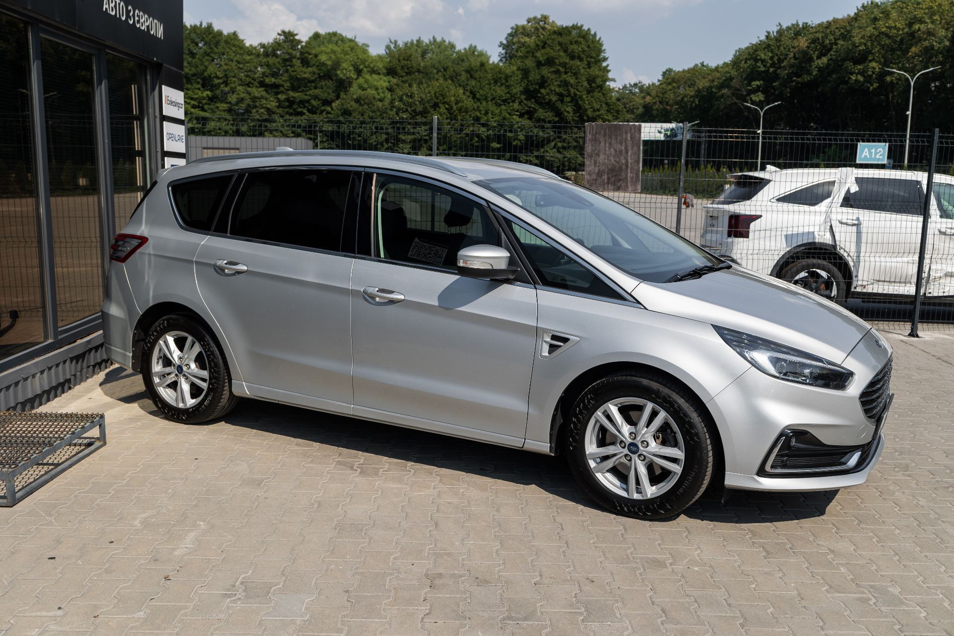 FORD S-MAX thumbnail 2