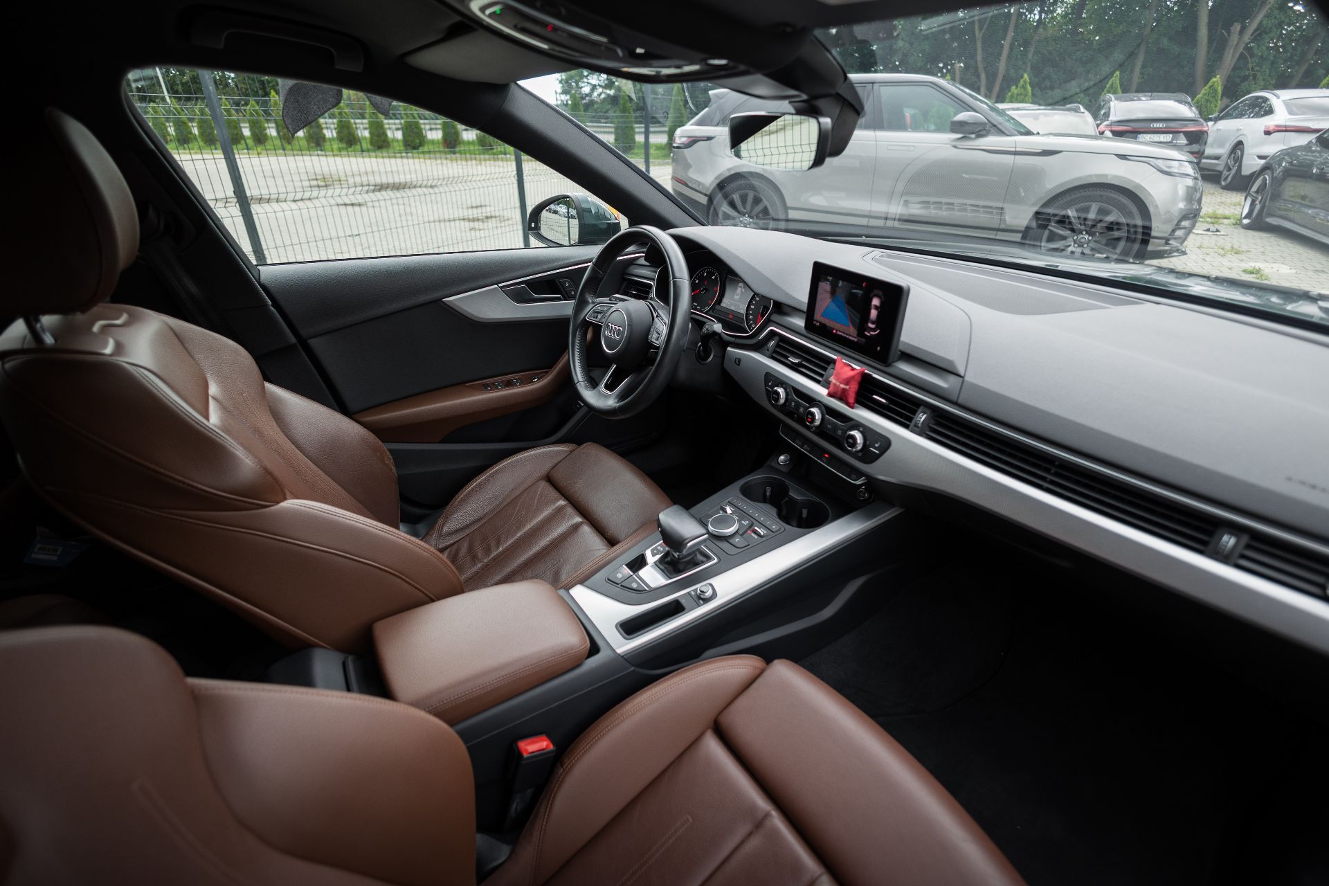 AUDI A4 thumbnail 18