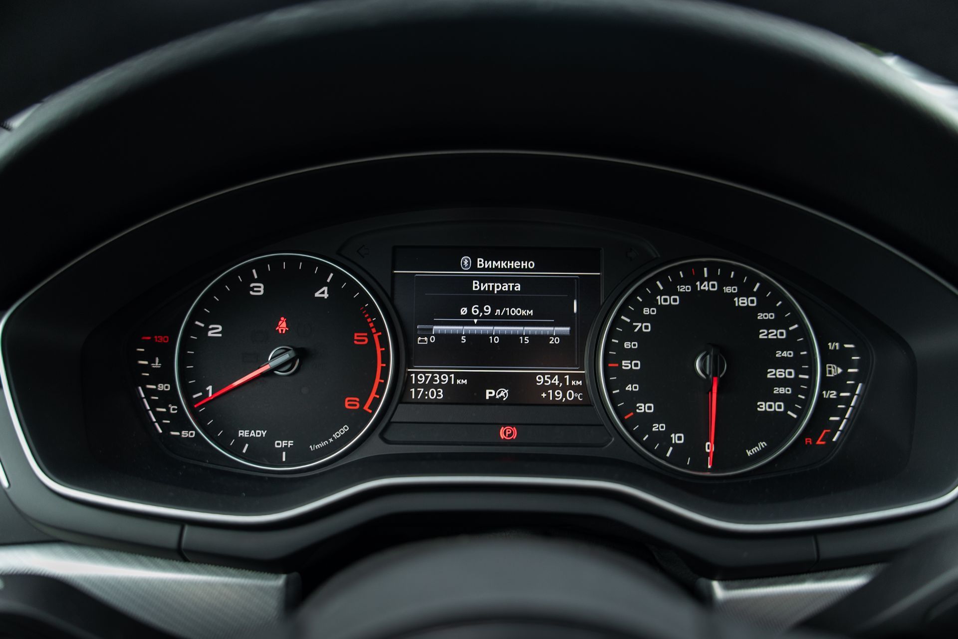 AUDI A4 thumbnail 13