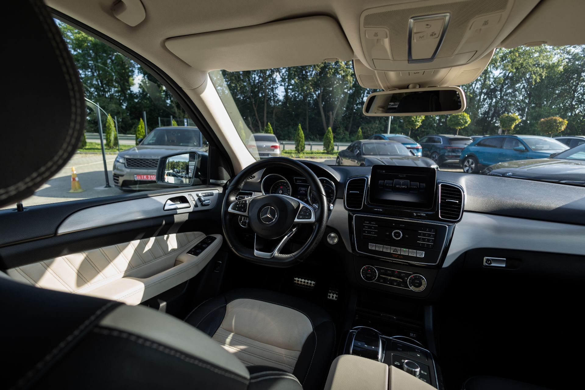 MERCEDES-BENZ GLE 350 thumbnail 9