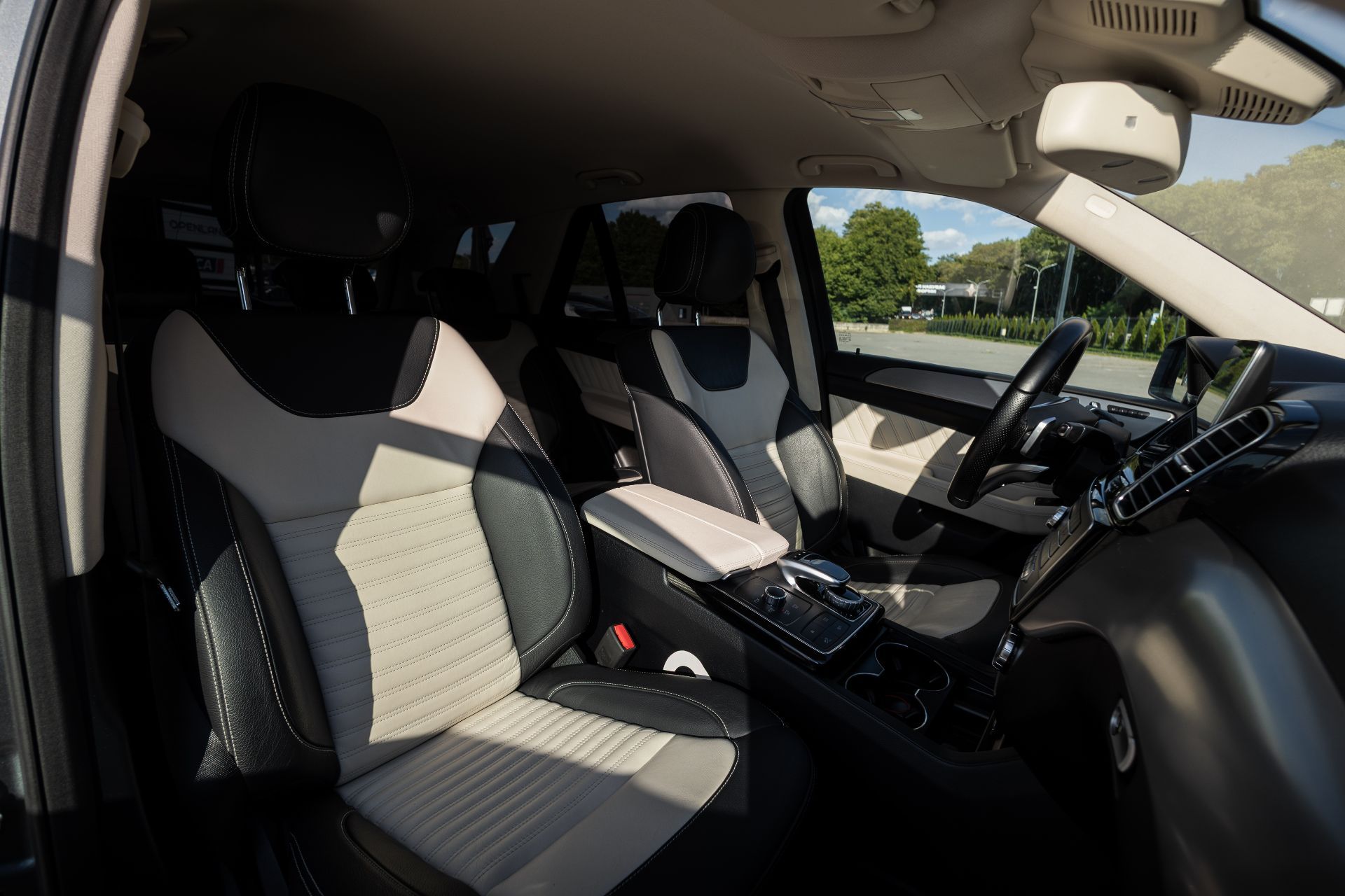 MERCEDES-BENZ GLE 350 thumbnail 14