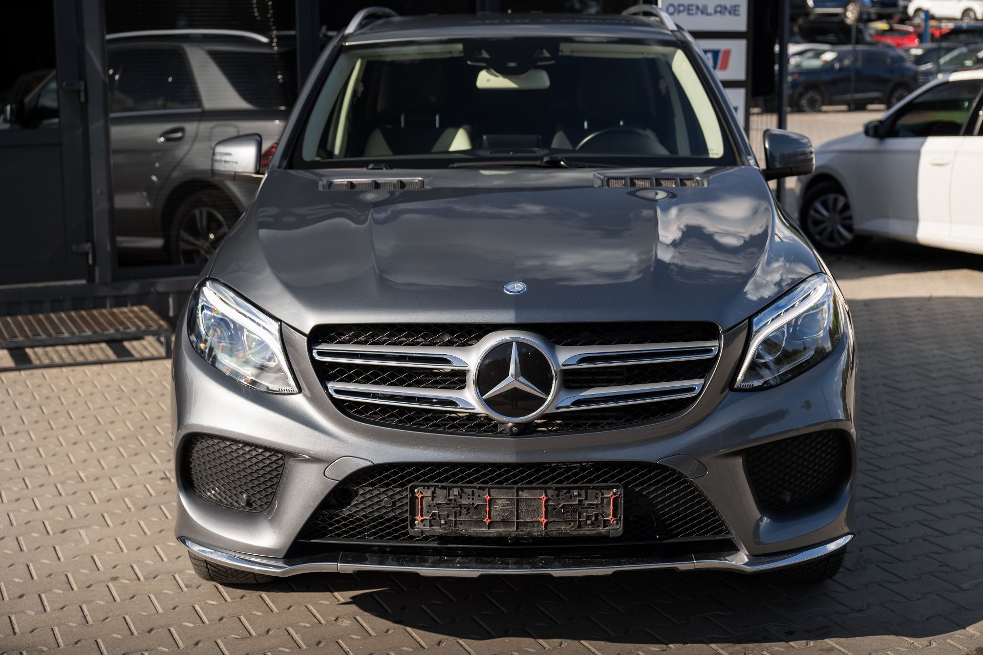 MERCEDES-BENZ GLE 350 thumbnail 2