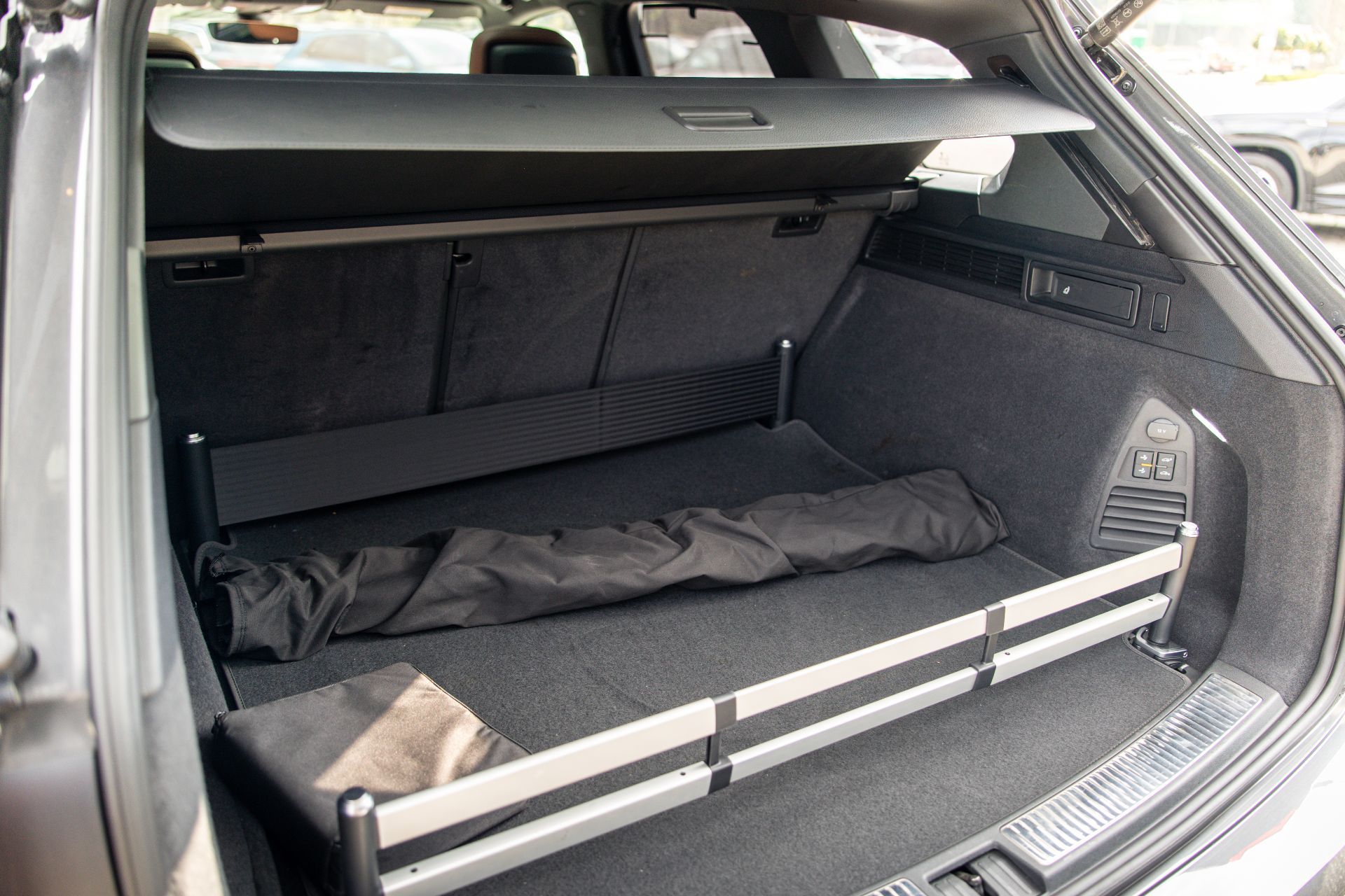 VOLKSWAGEN TOUAREG  thumbnail 24