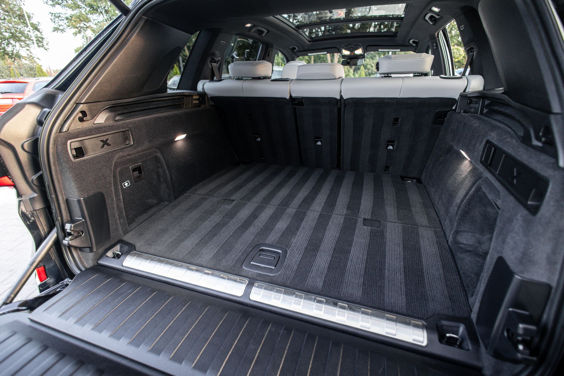 BMW X5 50e xDrive thumbnail 24