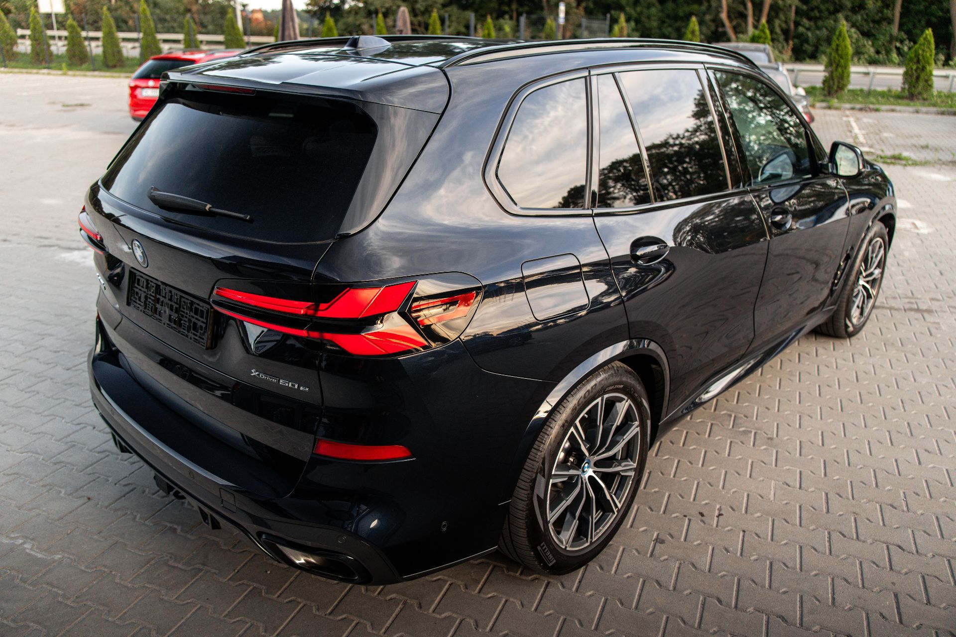 BMW X5 50e xDrive thumbnail 6