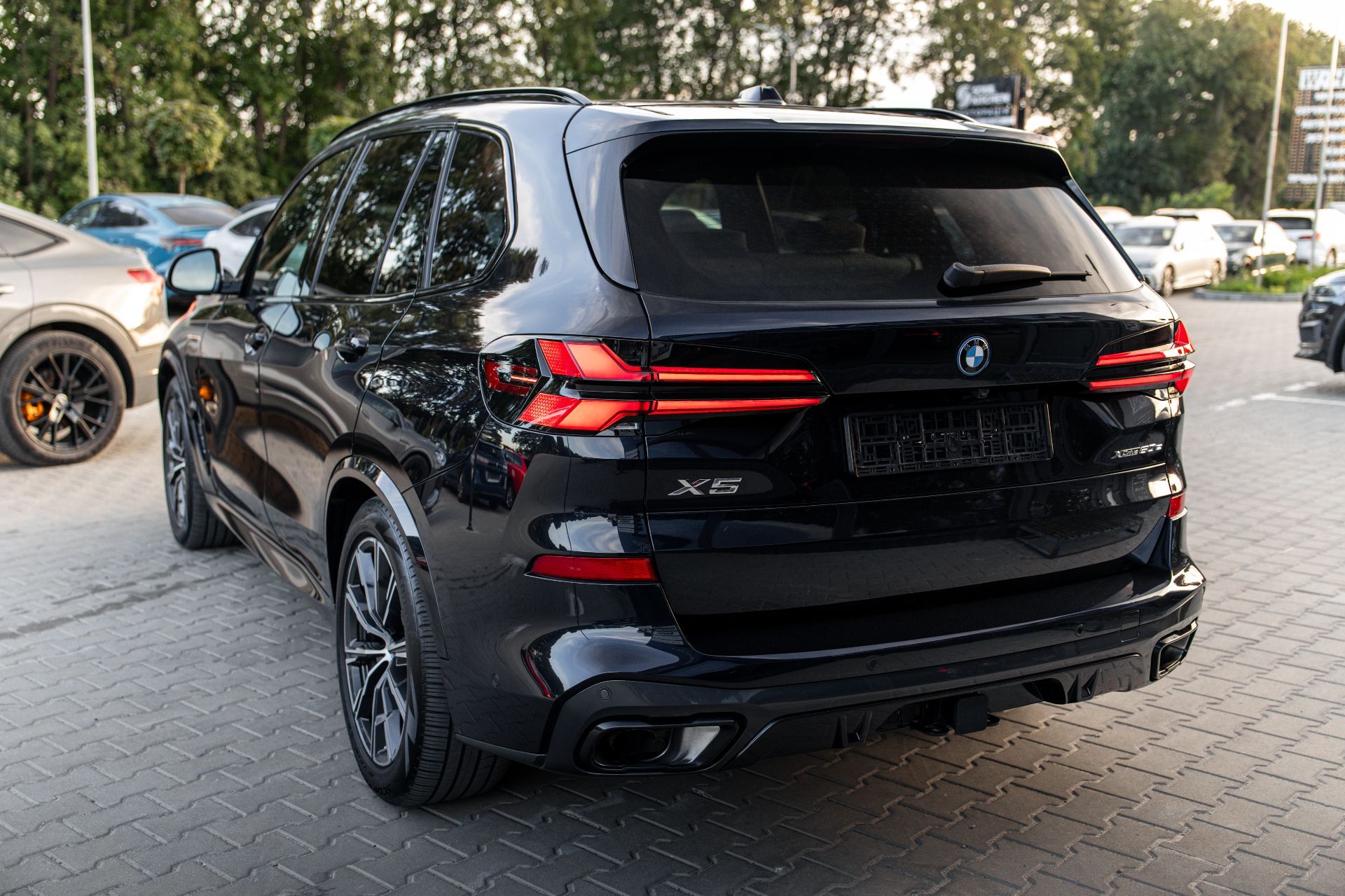 BMW X5 50e xDrive thumbnail 3