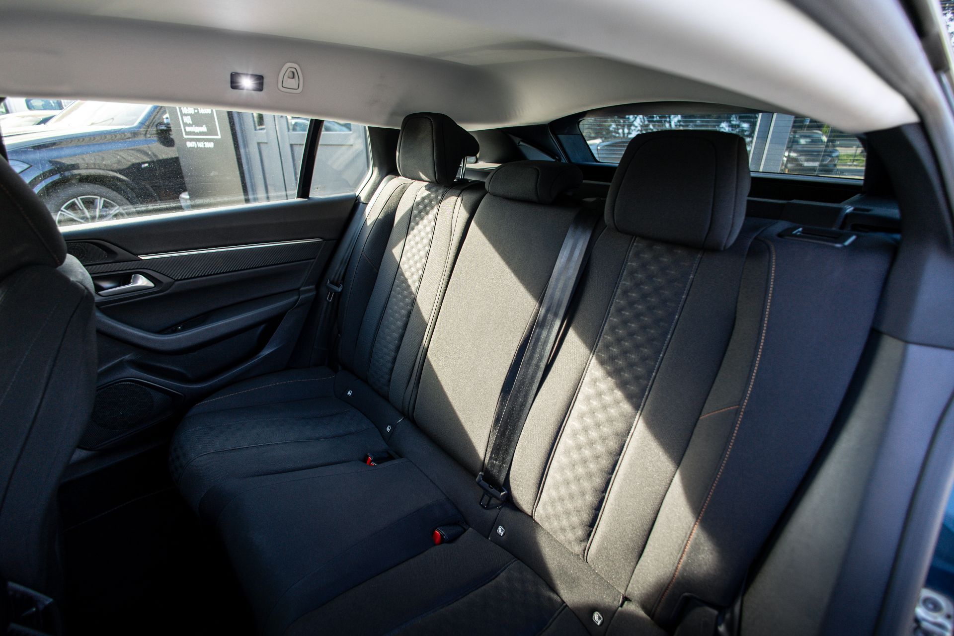 PEUGEOT 508 thumbnail 19