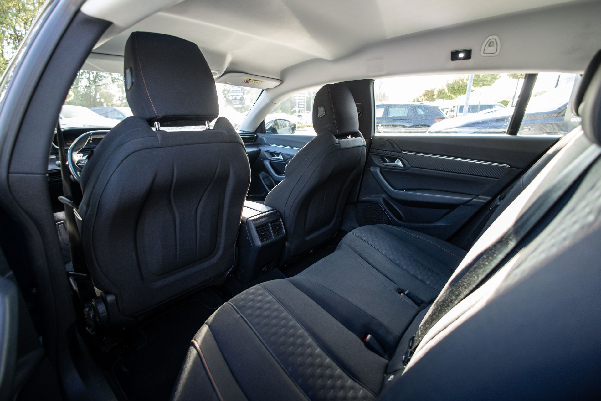 PEUGEOT 508 thumbnail 21