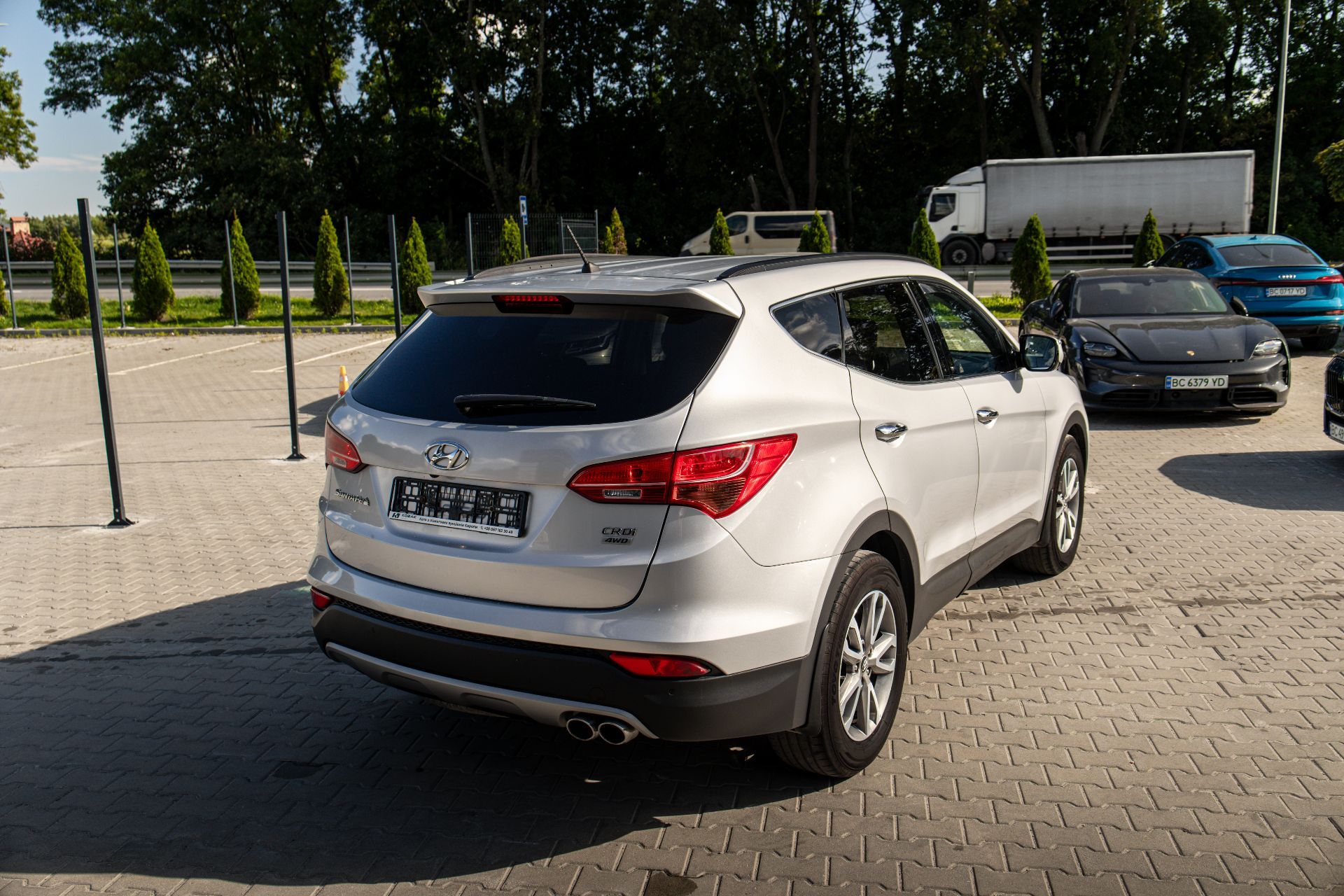 HYUNDAI SANTA FE thumbnail 8