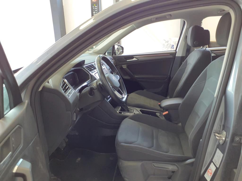 VOLKSWAGEN TIGUAN thumbnail 6