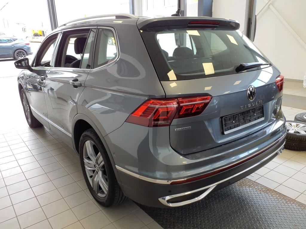 VOLKSWAGEN TIGUAN thumbnail 3