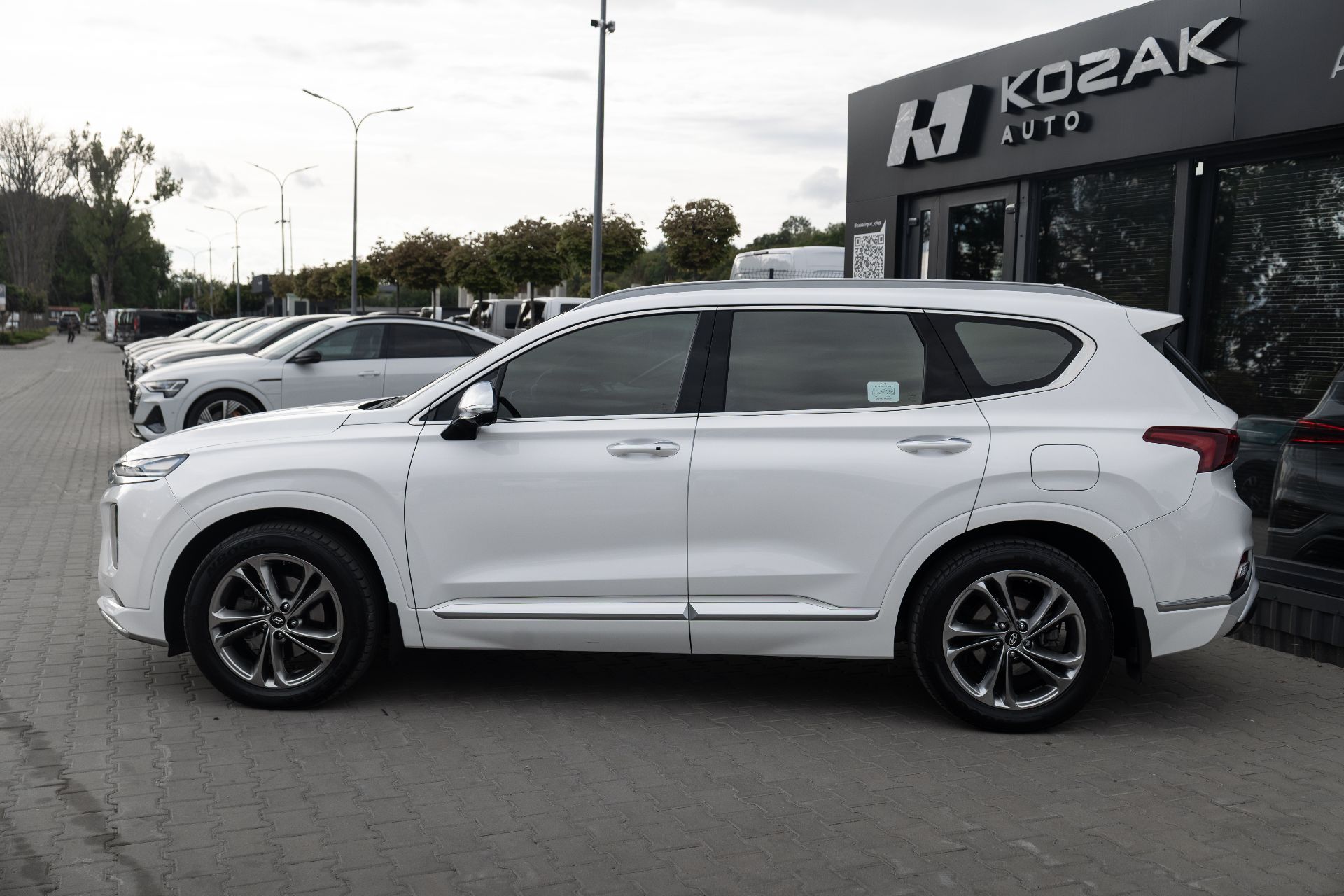 HYUNDAI SANTA FE thumbnail 6