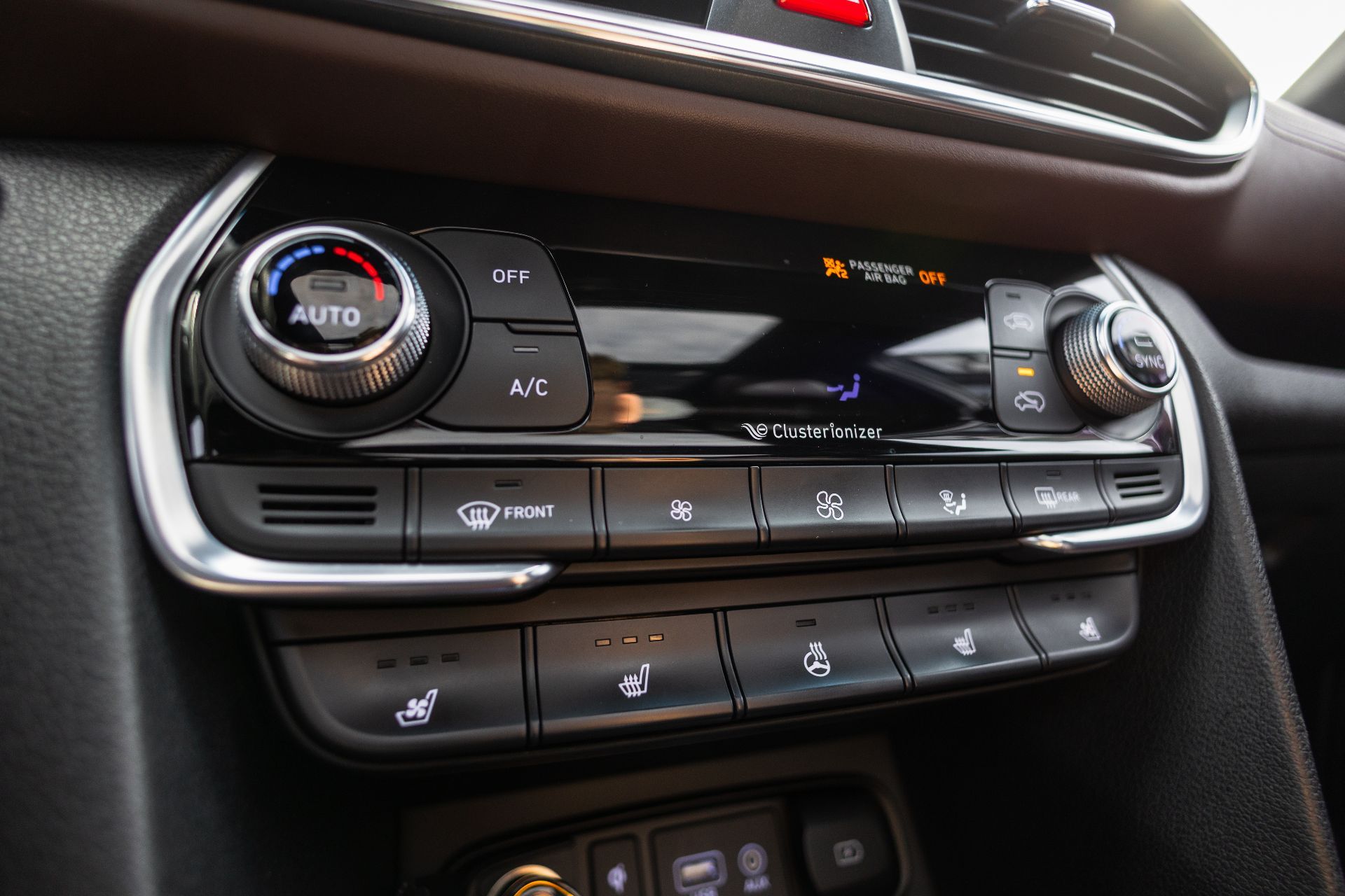 HYUNDAI SANTA FE thumbnail 27