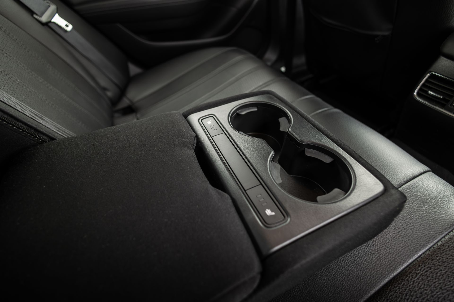 MAZDA 6 thumbnail 18