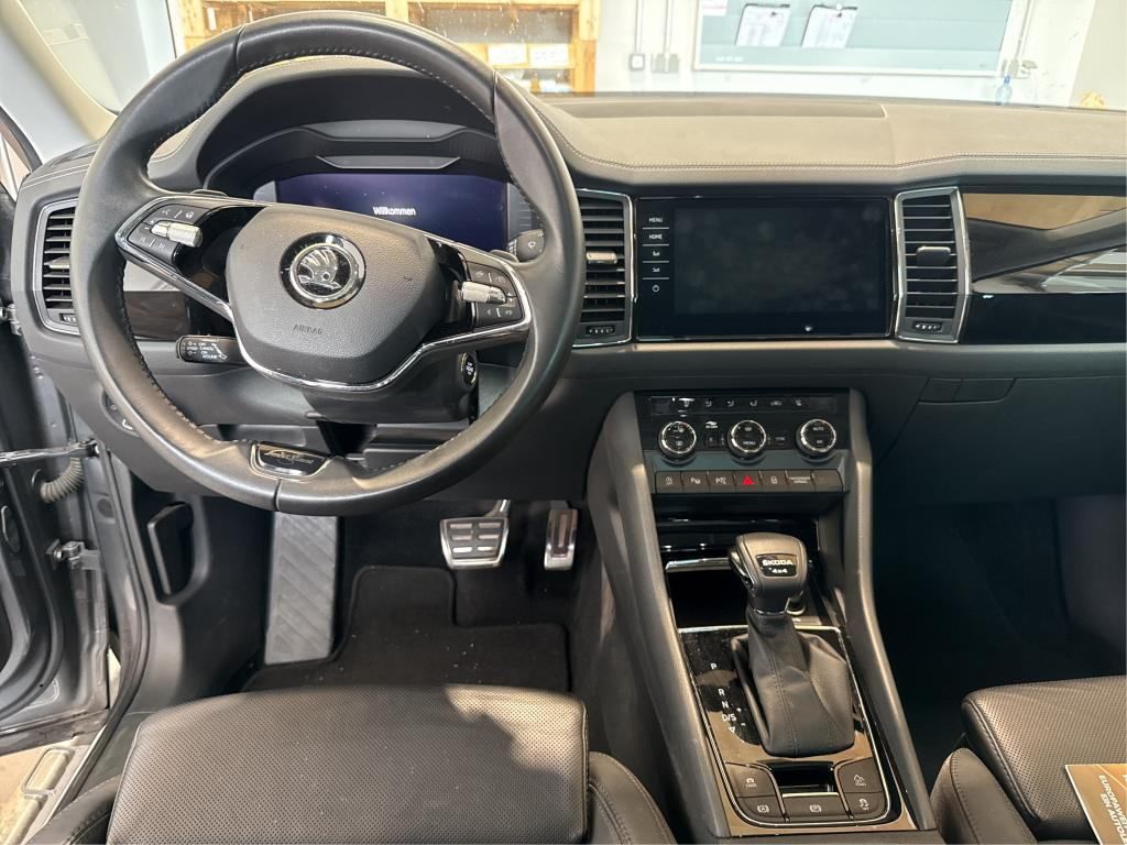 SKODA KODIAQ thumbnail 5