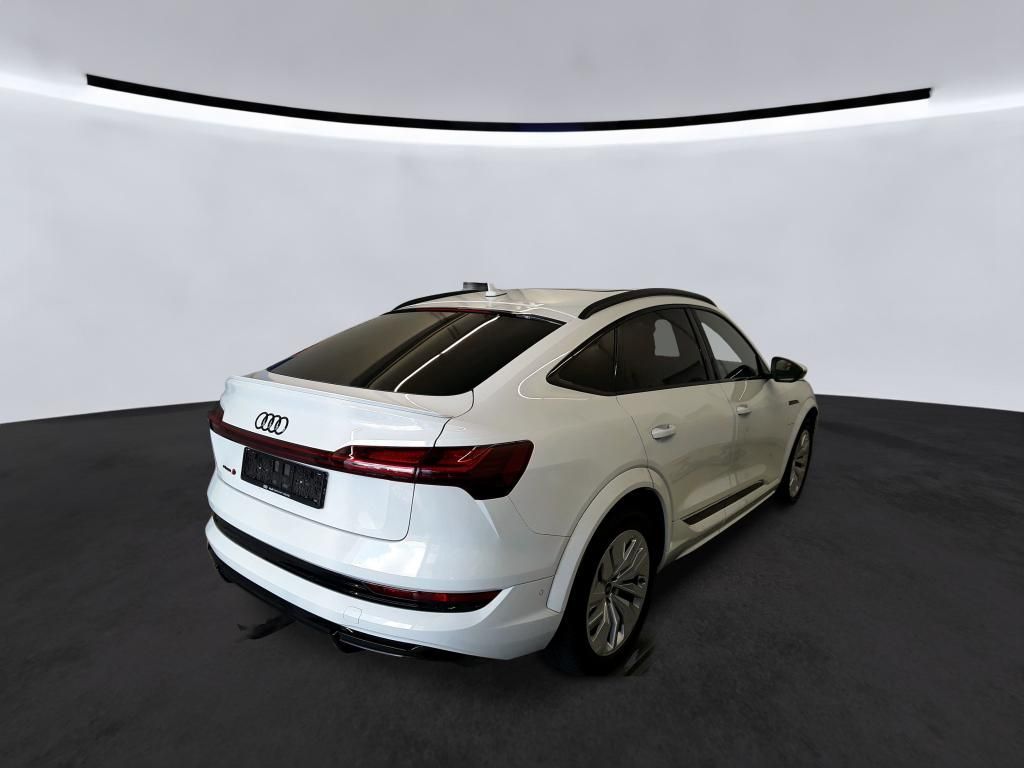 AUDI E-TRON SPORTBACK thumbnail 4