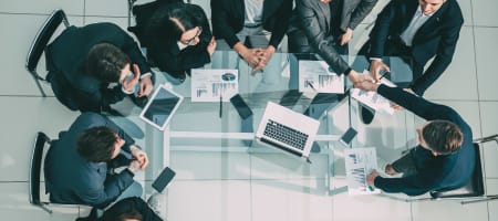 A Nova Demanda por Líderes Comerciais: Visão Estratégica e Agilidade de Aprendizagem