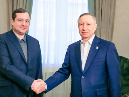 Алексей Островский встретился с Александром Бегловым