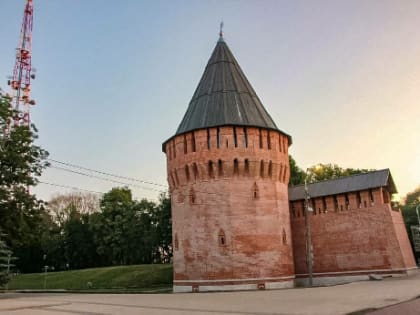 Власти Смоленской области планируют передать участки крепостной стены учреждениям и бизнесу